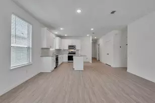 339 Lippizan Dr, Alvin, TX 77511 - Photo 9
