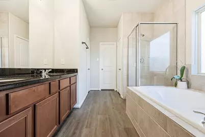10423 Rochester Hills Lane, Tomball, TX 77375 - Photo 19