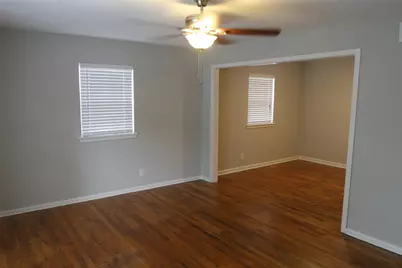 8715 Ilona Lane, Houston, TX 77025 - Photo 3