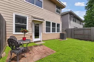 12430 Oriole Lake Way, Houston, TX 77089 - Photo 9