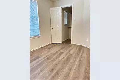 12430 Oriole Lake Way, Houston, TX 77089 - Photo 11
