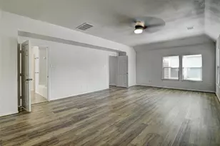 7042 Plum Creek Terrace Ln, Houston, TX 77087 - Photo 23