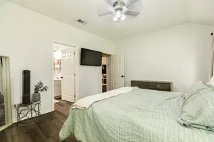 112 Papaya St, Lake Jackson, TX 77566 - Photo 15