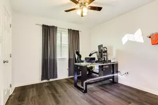112 Papaya St, Lake Jackson, TX 77566 - Photo 19