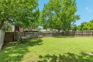 112 Papaya St, Lake Jackson, TX 77566 - Photo 25