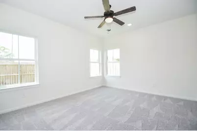 2811 Pine Estate Lane, Houston, TX 77014 - Photo 17