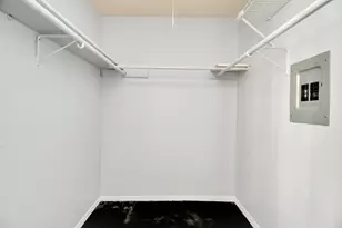 9350 Country Creek Dr, Houston, TX 77036 - Photo 25