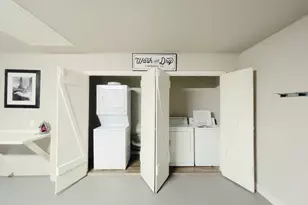 8423 Glen Valley Dr, Houston, TX 77061 - Photo 37