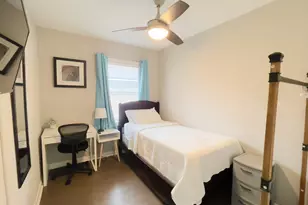 8423 Glen Valley Dr, Houston, TX 77061 - Photo 11