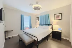 8423 Glen Valley Dr, Houston, TX 77061 - Photo 17