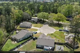 505 Cliffbrook Cir, Cleveland, TX 77327 - Photo 3