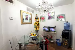 9201 Clarewood Dr, Houston, TX 77036 - Photo 7