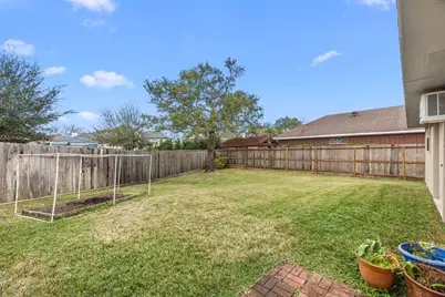 2800 Sandpebble Court, Seabrook, TX 77586 - Photo 25