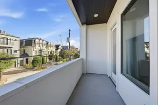 2114 McDuffie St, Houston, TX 77019 - Photo 25