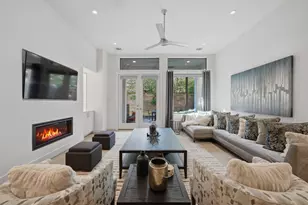 2114 McDuffie St, Houston, TX 77019 - Photo 15