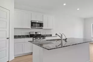 1635 Knox Hill, Iowa Colony, TX 77583 - Photo 5