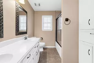 12446 Chalmette St, Houston, TX 77015 - Photo 11