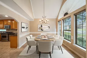 901 Longmire Rd, Conroe, TX 77304 - Photo 7