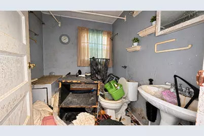 903 Sholars Avenue, Orange, TX 77630 - Photo 9