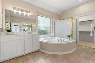 139 E Mirror Ridge Cir, The Woodlands, TX 77382 - Photo 29