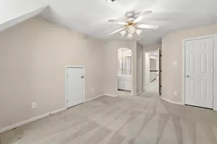 139 E Mirror Ridge Cir, The Woodlands, TX 77382 - Photo 37