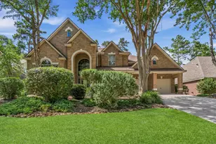 139 E Mirror Ridge Cir, The Woodlands, TX 77382 - Photo 1