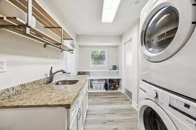 2514 Briarbrook Drive, Houston, TX 77042 - Photo 23