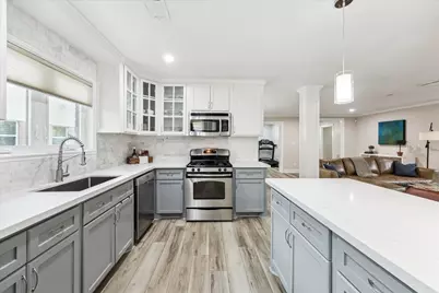 2514 Briarbrook Drive, Houston, TX 77042 - Photo 9