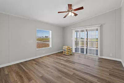 183 Altamira Avenue, Elgin, TX 78621 - Photo 15