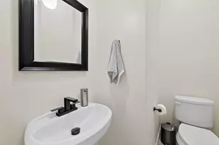 1303 Upland Retreat Blue Pl, Houston, TX 77043 - Photo 35