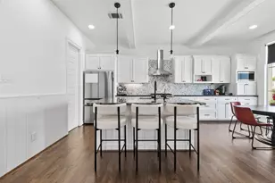 1303 Upland Retreat Blue Pl, Houston, TX 77043 - Photo 15