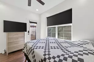 1303 Upland Retreat Blue Pl, Houston, TX 77043 - Photo 31