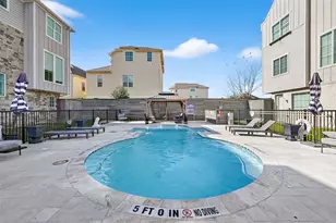 1303 Upland Retreat Blue Pl, Houston, TX 77043 - Photo 5