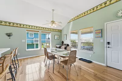 4014 Jackson Drive, Galveston, TX 77554 - Photo 9