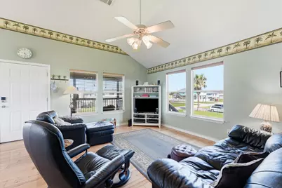 4014 Jackson Drive, Galveston, TX 77554 - Photo 13