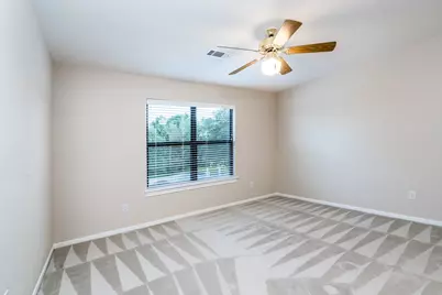 5310 Frensham Circle, Houston, TX 77041 - Photo 35