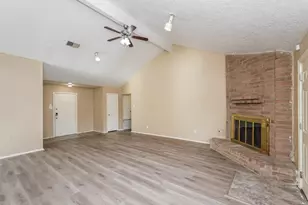 1711 Meadow Green Dr, Missouri City, TX 77489 - Photo 5