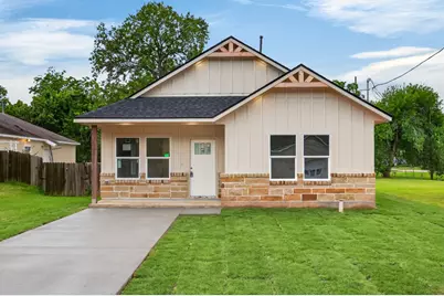 822 Ross Street, La Marque, TX 77568 - Photo 1