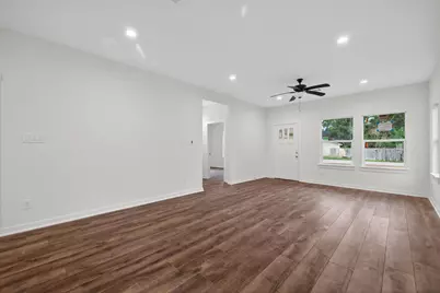 822 Ross Street, La Marque, TX 77568 - Photo 5