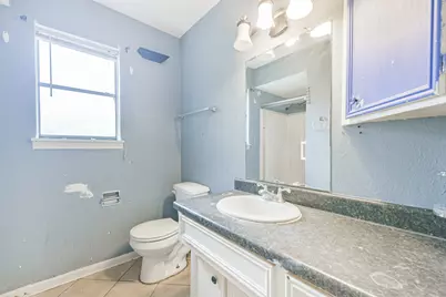2718 Tinechester Drive, Houston, TX 77339 - Photo 15