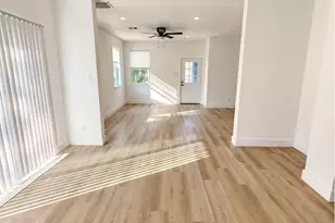 7634 Crofton St, Houston, TX 77028 - Photo 13