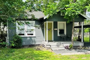 1809 Beall St, Houston, TX 77008 - Photo 1