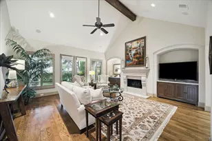 15307 Oyster Creek Ln, Sugar Land, TX 77478 - Photo 11