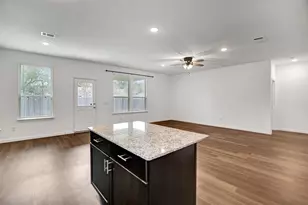 315 Appaloosa Dr, Alvin, TX 77511 - Photo 17