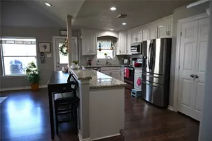 1220 Fairground Ln, Angleton, TX 77515 - Photo 15