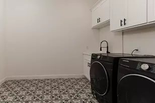 1031 Hunters Creek Way, Hockley, TX 77447 - Photo 31