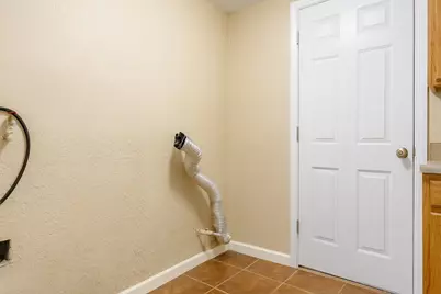 6113 Avenue Q 1/2, Galveston, TX 77551 - Photo 13