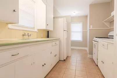 6113 Avenue Q 1/2, Galveston, TX 77551 - Photo 3
