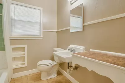 6113 Avenue Q 1/2, Galveston, TX 77551 - Photo 21