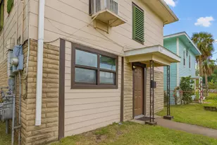 6113 Ave Q 1/2, Galveston, TX 77551 - Photo 25